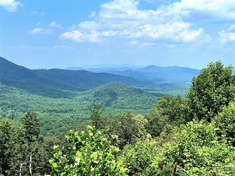 Property image 5 at 708 Pinnacle Parkway, Union Mills, NC 28167