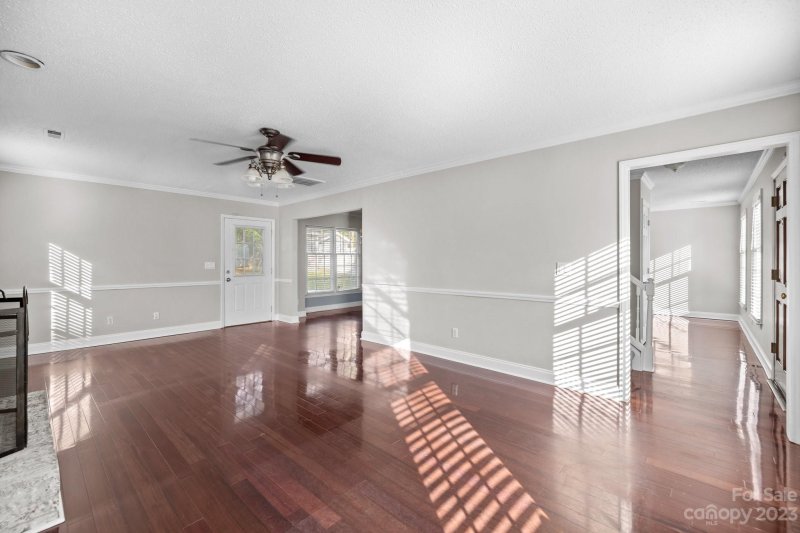 Property image 4 at 9710 Manus Court, Matthews, NC 28105