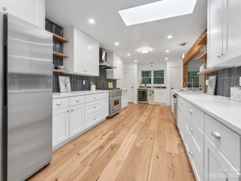 Property image 4 at 128 E Laurel Lane, Etowah, NC 28729