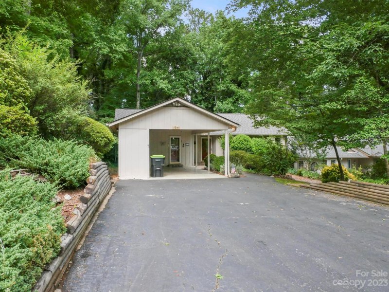 Property image 2 at 154 Fairlane Road, Columbus, NC 28722