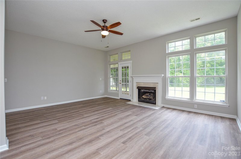 Property image 4 at 208 Misty Arbor Lane, Mooresville, NC 28117