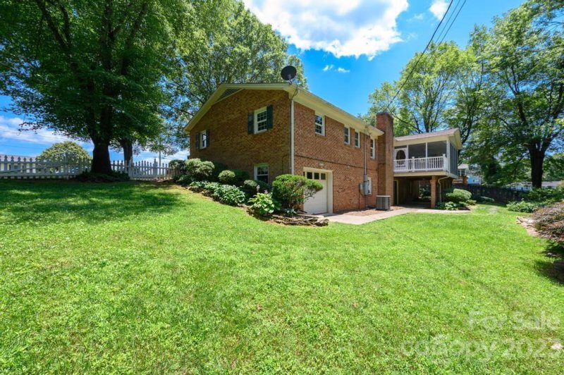 Property image 5 at 3805 22nd Street Court, Hickory, NC 28601