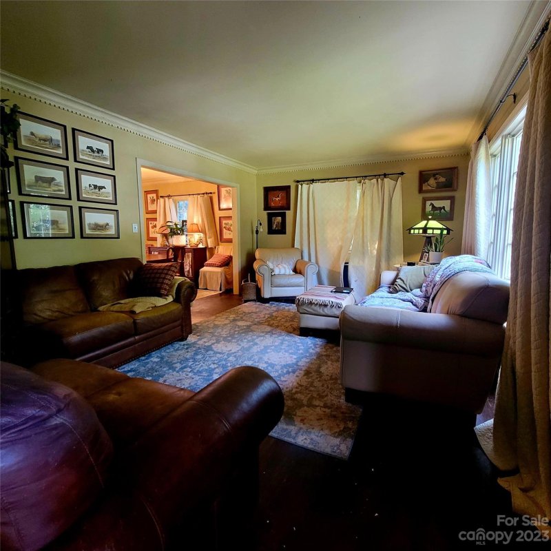 Property image 5 at 3501 Providence Road, Charlotte, NC 28211