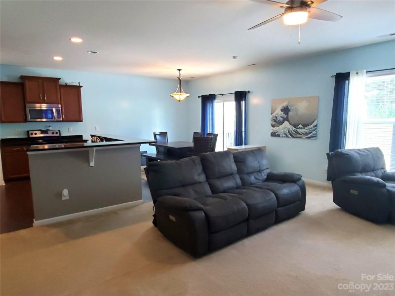 Property image 3 at 425 Augustus Lane, Mount Holly, NC 28120