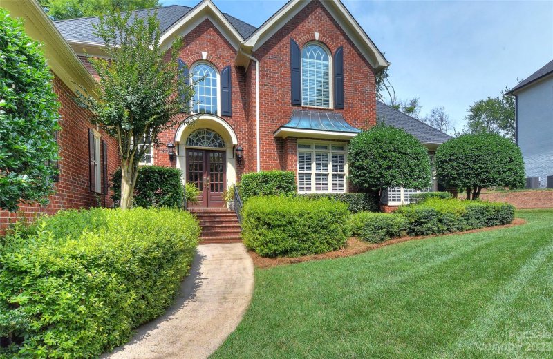 Property image 2 at 8326 Greencastle Drive, Charlotte, NC 28210