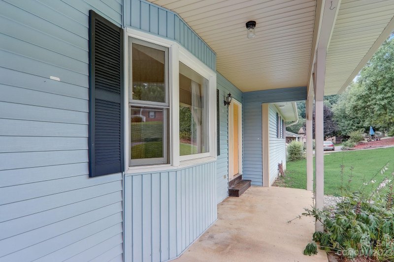 Property image 5 at 4155 Turnpike Road, Horse Shoe, NC 28742