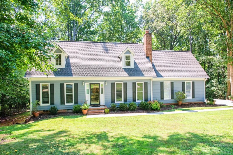 Property image 2 at 206 Ballard Court, Fort Mill, SC 29715