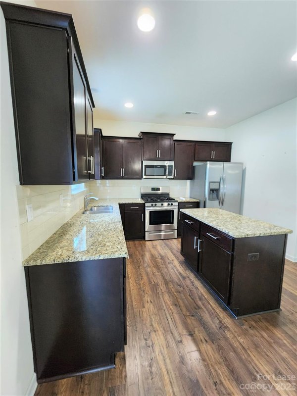 Property image 5 at 2208 Apple Glen Lane, Charlotte, NC 28269