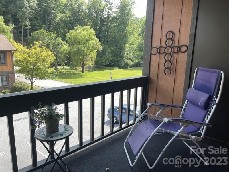 Property image 5 at 1753 Haywood Manor Road, Hendersonville, NC 28791