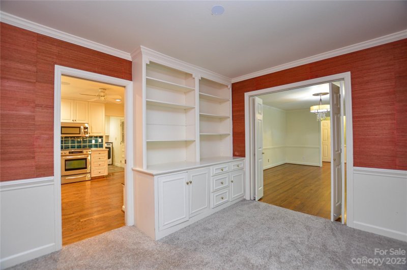 Property image 4 at 324 Chadmore Drive, Charlotte, NC 28270