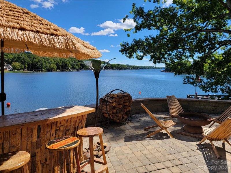 Property image 4 at 1086 Pinehaven Drive, New London, NC 28127