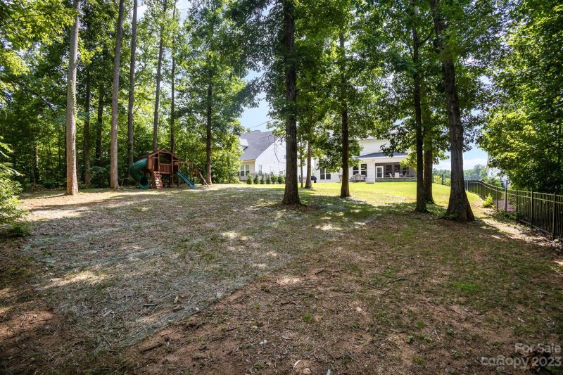 Property image 4 at 12408 Green Ash Lane, Charlotte, NC 28215