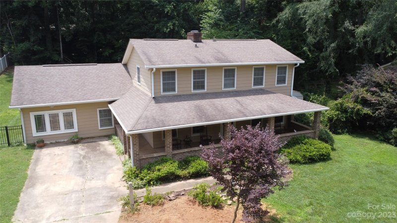 Property image 4 at 7009 Rothmore Street, Charlotte, NC 28215