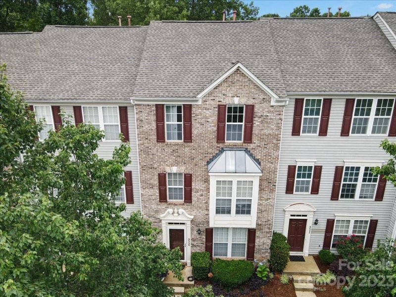 Property image 2 at 9546 Blossom Hill Drive, Huntersville, NC 28078