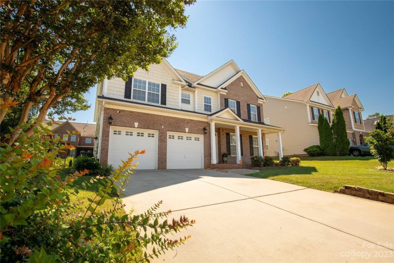 Property image 3 at 562 Cotton Field Road, Rock Hill, SC 29732