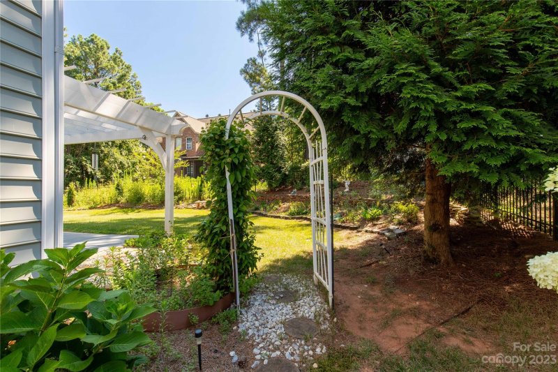 Property image 5 at 562 Cotton Field Road, Rock Hill, SC 29732