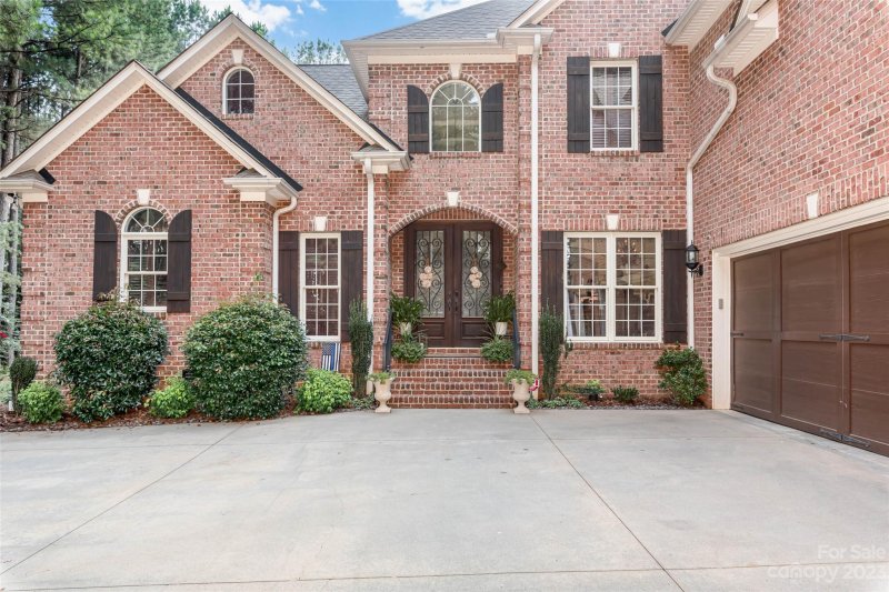 Property image 3 at 7327 Bay Ridge Drive, Denver, NC 28037