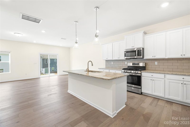 Property image 4 at 361 Abington Street, Matthews, NC 28104