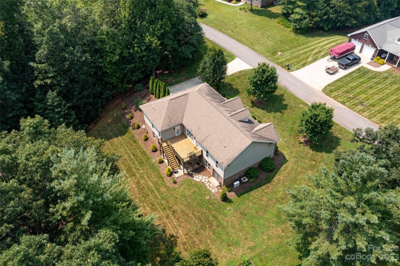 Property image 5 at 2027 Tall Oak Drive, Lenoir, NC 28645