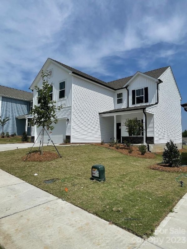 Property image 2 at 3035 Pinehills Way, Mount Holly, NC 28120