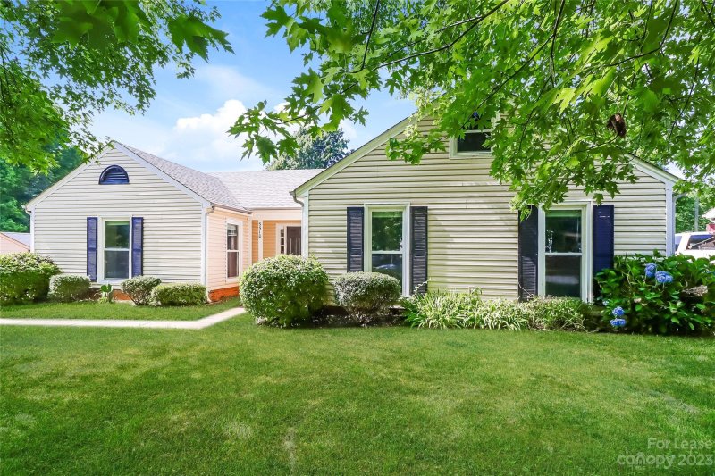 5510 Carlingford Court