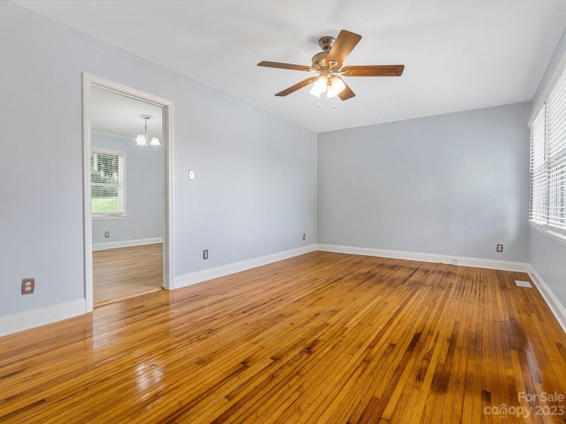 Property image 5 at 559 Crocus Court, Charlotte, NC 28217