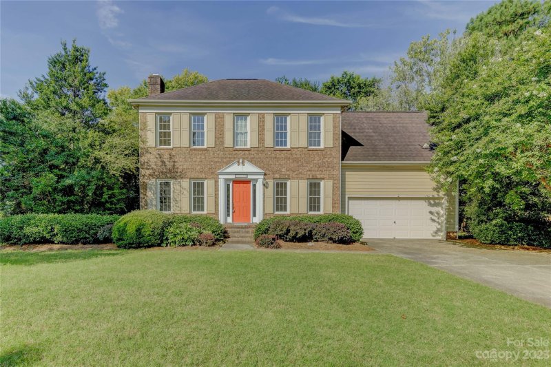 14010 Merganzer Court