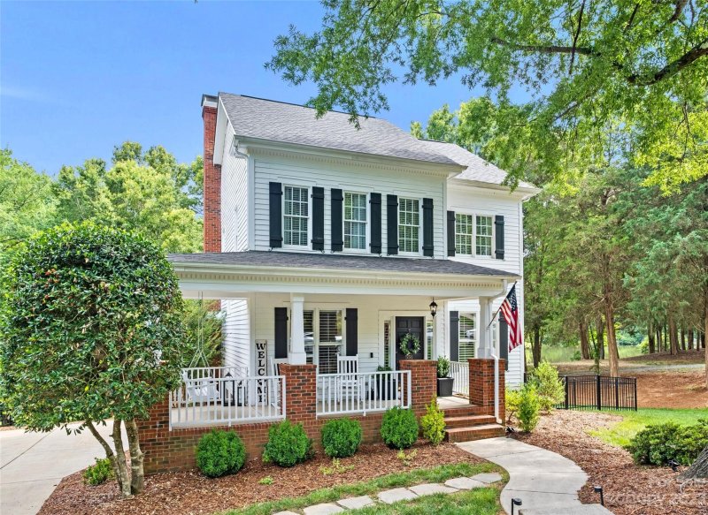 Property image 2 at 551 Ashby Drive, Davidson, NC 28036