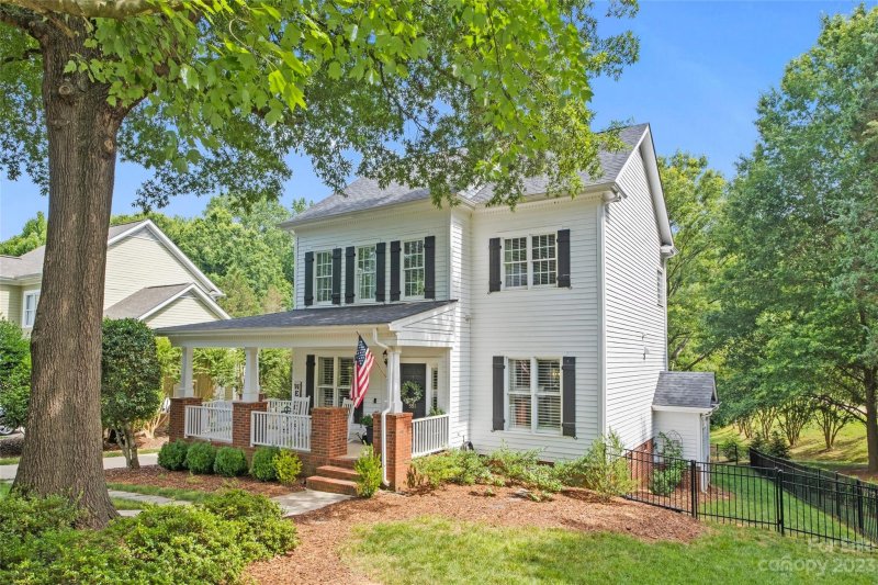 Property image 3 at 551 Ashby Drive, Davidson, NC 28036