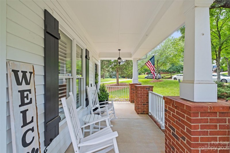 Property image 5 at 551 Ashby Drive, Davidson, NC 28036