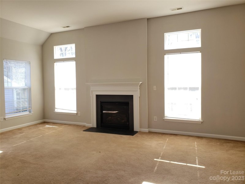 Property image 3 at 11032 Carver Pond Road, Charlotte, NC 28269