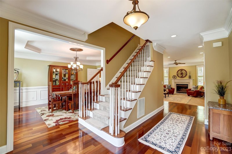 Property image 5 at 1725 Mountain Trail Drive, Charlotte, NC 28214