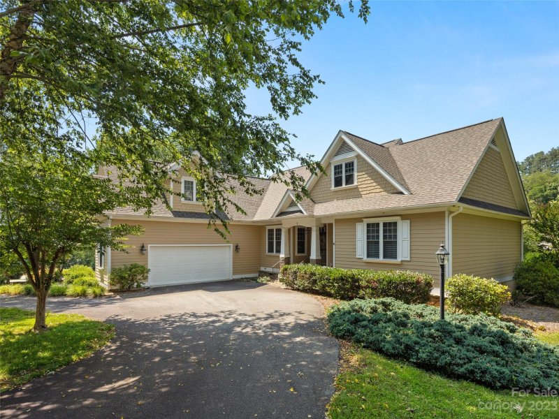 Property image 2 at 1 Split Creek Court, Mills River, NC 28759