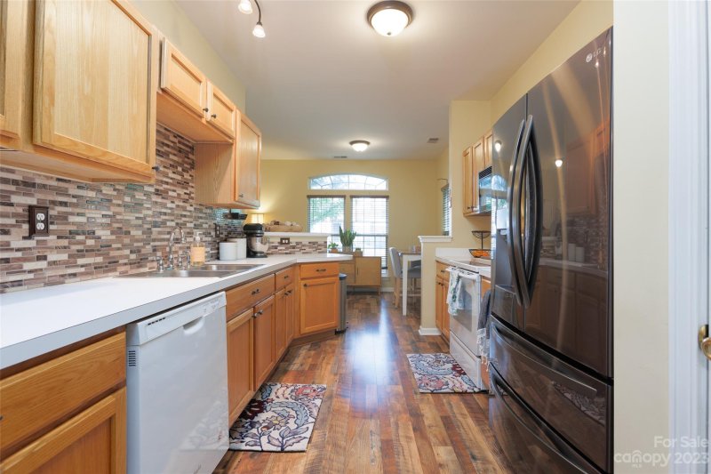 Property image 4 at 4000 Waterside Lane, Cramerton, NC 28032