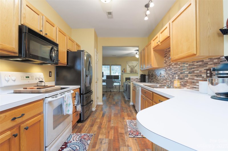 Property image 5 at 4000 Waterside Lane, Cramerton, NC 28032