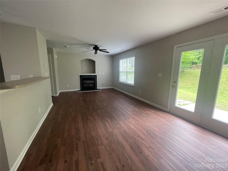 Property image 3 at 5018 Elizabeth Road, Charlotte, NC 28269