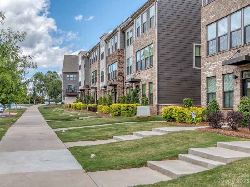 Property image 4 at 632 Uwharrie River Road, Charlotte, NC 28211