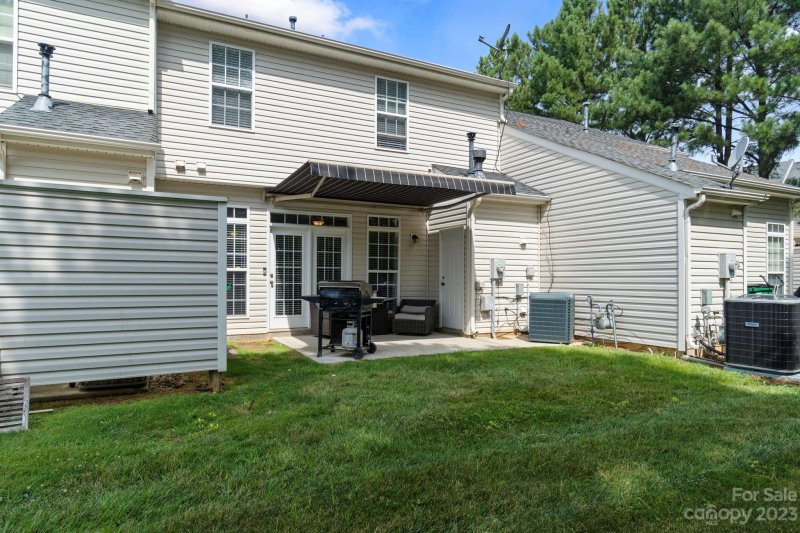 Property image 2 at 5345 Johnston Mill Court, Charlotte, NC 28269