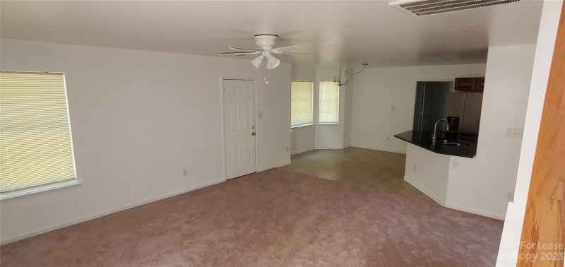 Property image 4 at 5611 Fenway Drive, Charlotte, NC 28273