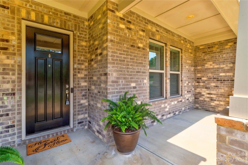 Property image 4 at 104 N San Agustin Drive, Mooresville, NC 28117