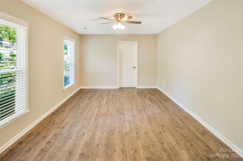 Property image 5 at 5526 Whistlewood Lane, Charlotte, NC 28208