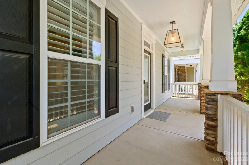 Property image 4 at 10421 Royal Winchester Drive, Charlotte, NC 28277