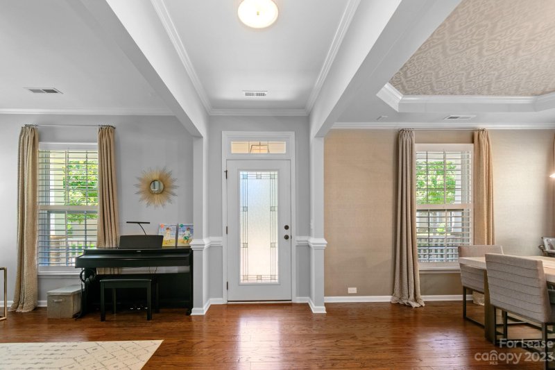 Property image 5 at 10421 Royal Winchester Drive, Charlotte, NC 28277