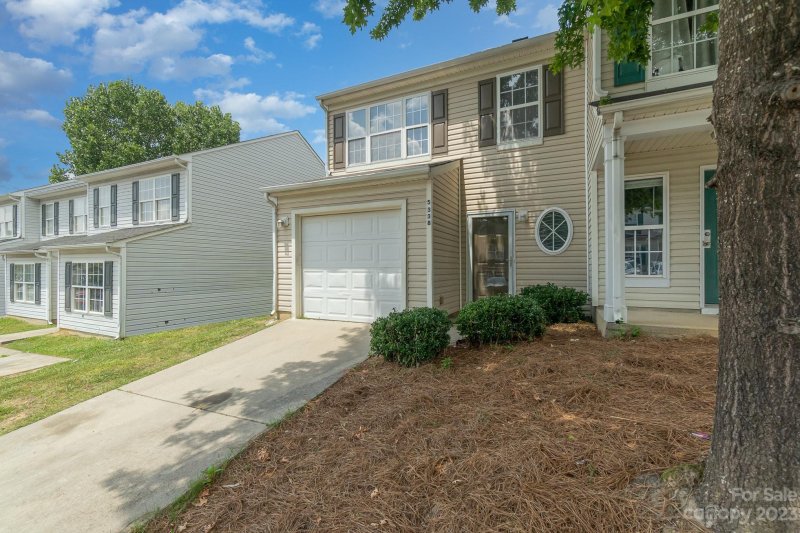 Property image 2 at 5338 Esther Lane, Charlotte, NC 28214