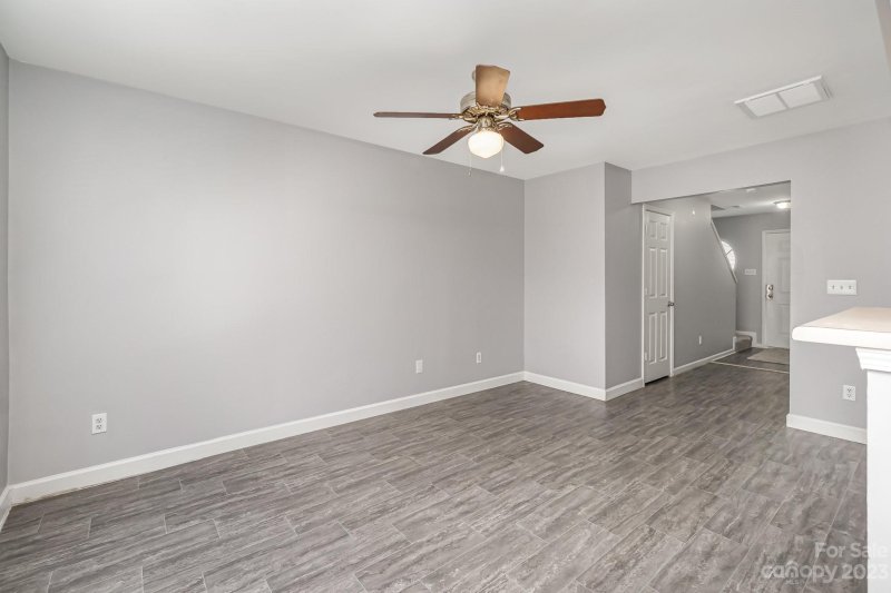 Property image 4 at 5338 Esther Lane, Charlotte, NC 28214