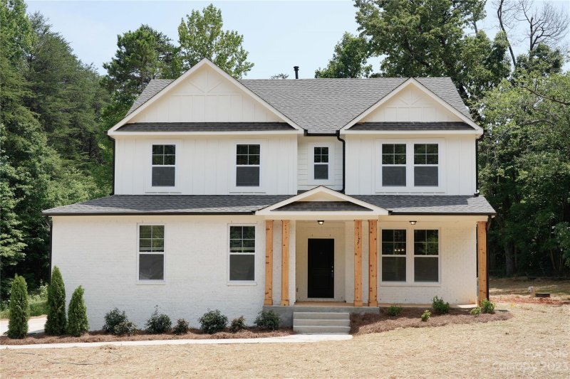 112 Flowering Cherry Lane