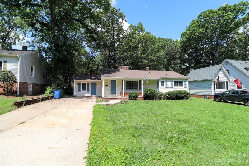 Property image 2 at 635 8th Street, Albemarle, NC 28001