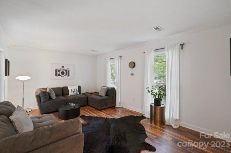 Property image 3 at 2049 Lawton Bluff Road, Charlotte, NC 28226