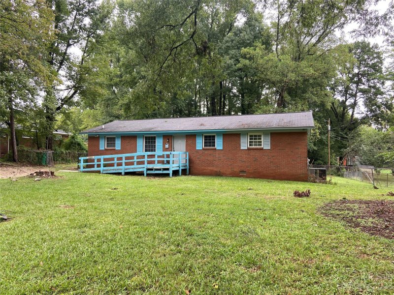 Property image 2 at 2900 Hagler Drive, Charlotte, NC 28269