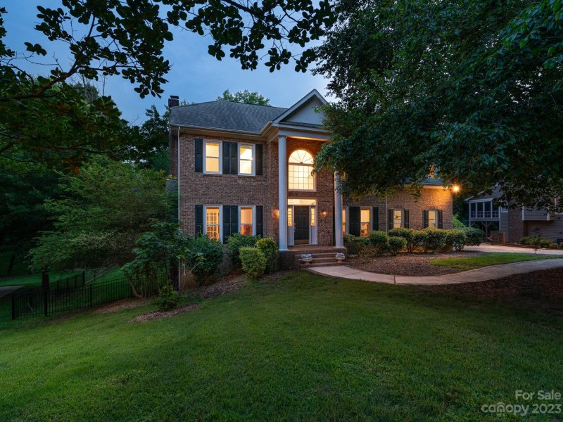 Property image 2 at 1921 Kilmonack Lane, Charlotte, NC 28270